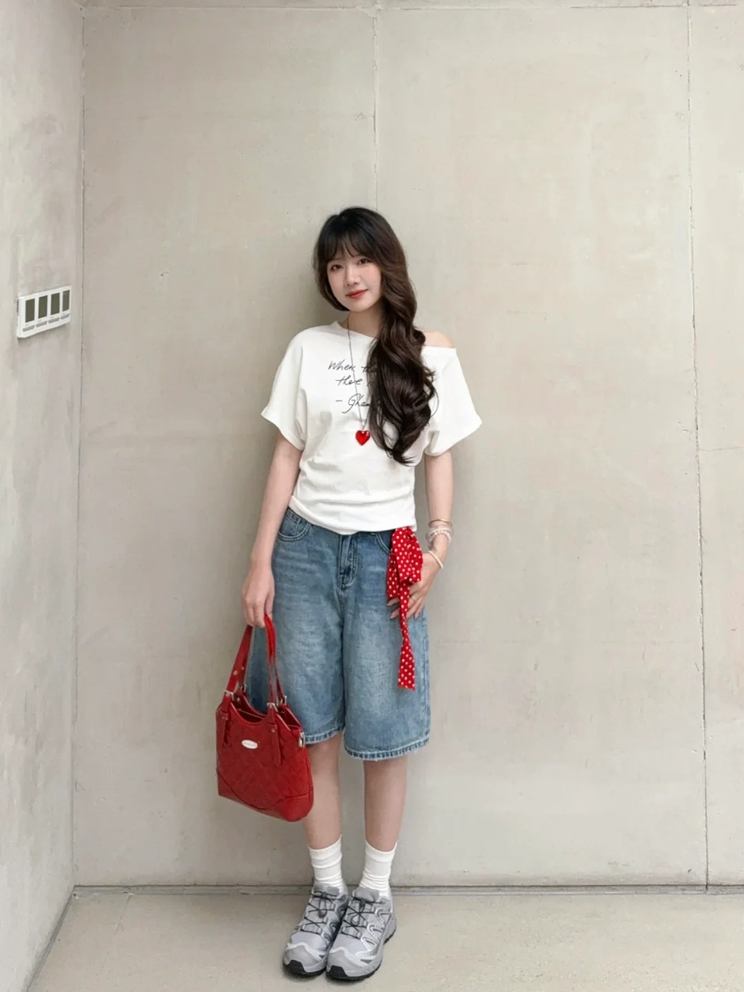 斜肩T➕五分裤松弛感拉满