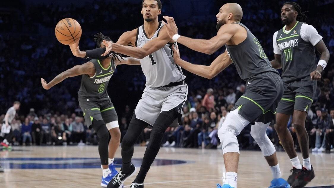 NBA季后赛西部半决赛G3         森林狼vs马刺      ...
