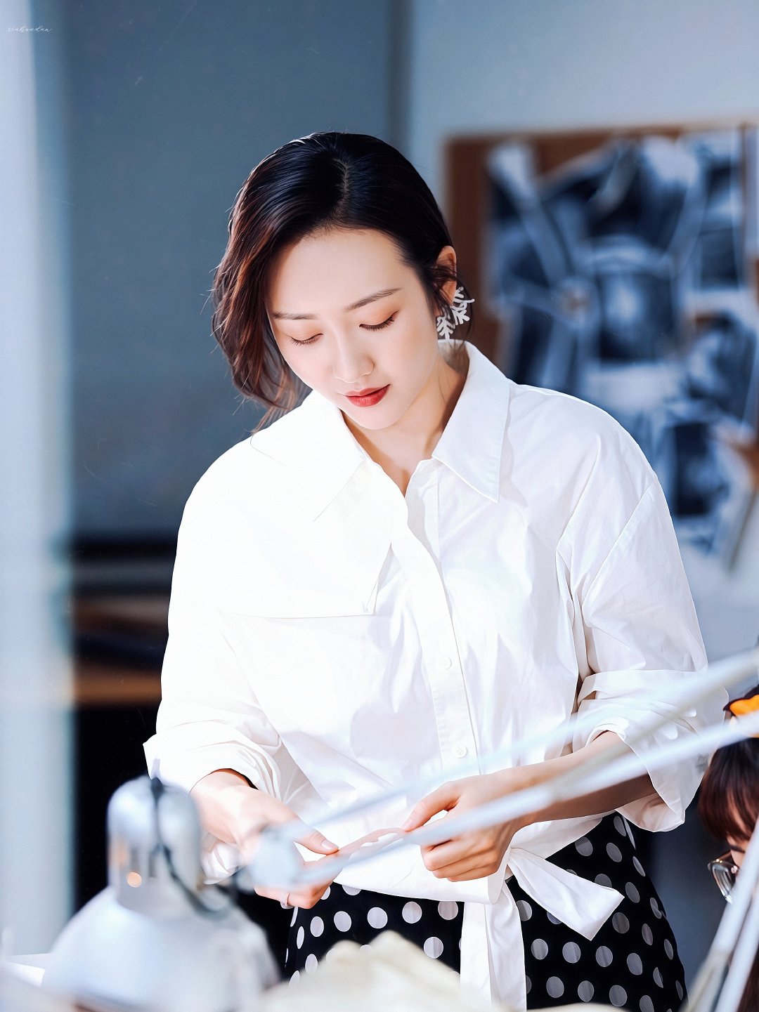 #王鸥[超话]# 

我想……
上帝为人性写下的最本质的两条密码
是残疾与爱情

​