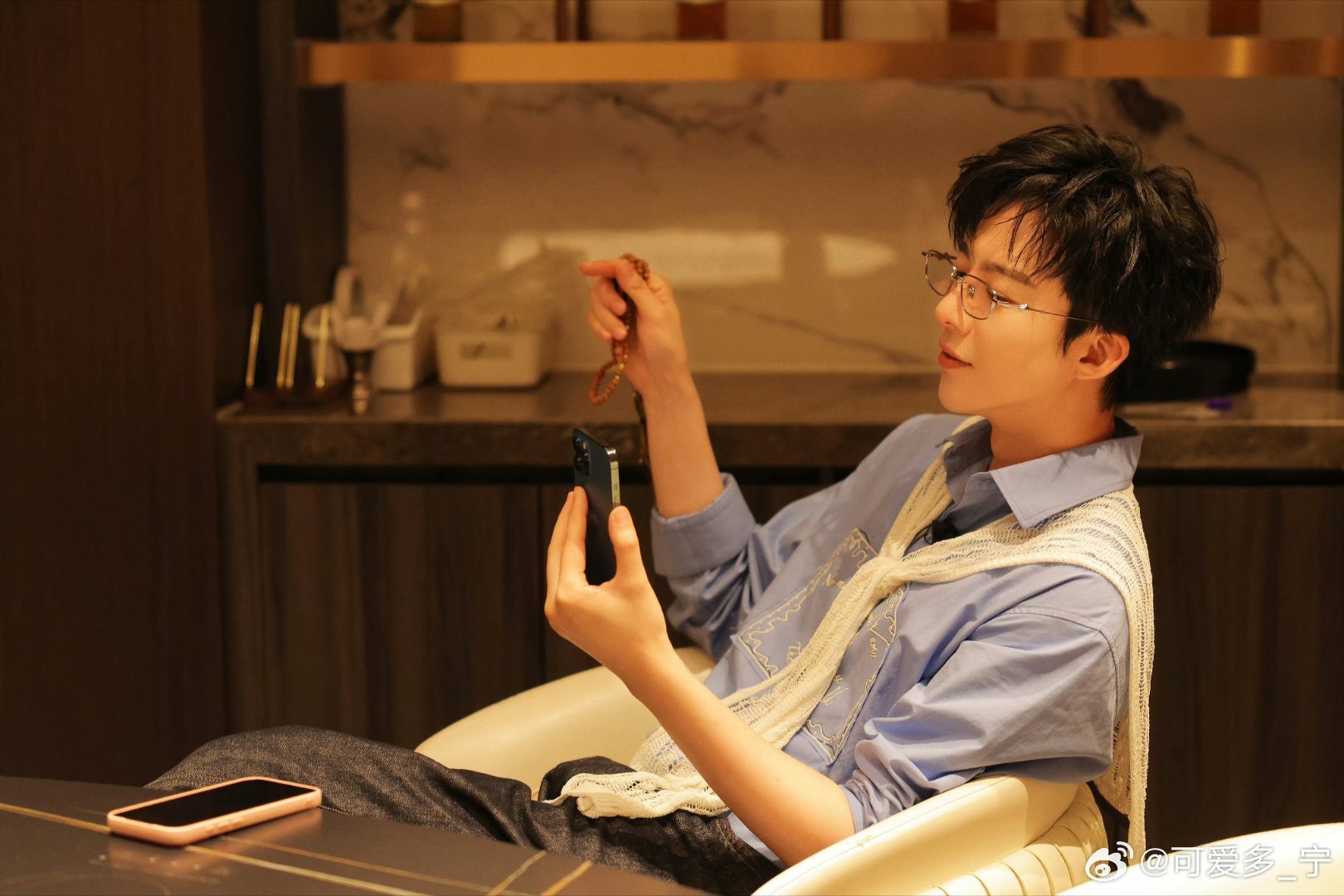 #摩登兄弟[超话]##刘宇宁的前半生每个工作都没白干##刘宇宁这一段完全哥感##刘宇宁教完这个教那个# 
人间鲜活刘宇宁，唱演双向在线，三观端正，自带松弛感，魅力无可替代[抱一抱]
@摩登兄弟刘宇宁
刘宇宁铁证｜刘宇宁高原
摩登兄弟刘 ​
