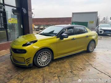 白色轮毂，有人爱吗？<br />这是昨天刚收的一台03+，小跑了十万公...