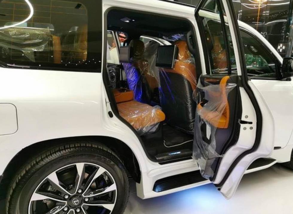 新款雷克薩斯LX有望年內在華上市 全尺寸SUV裡能否與X7一戰?-圖5
