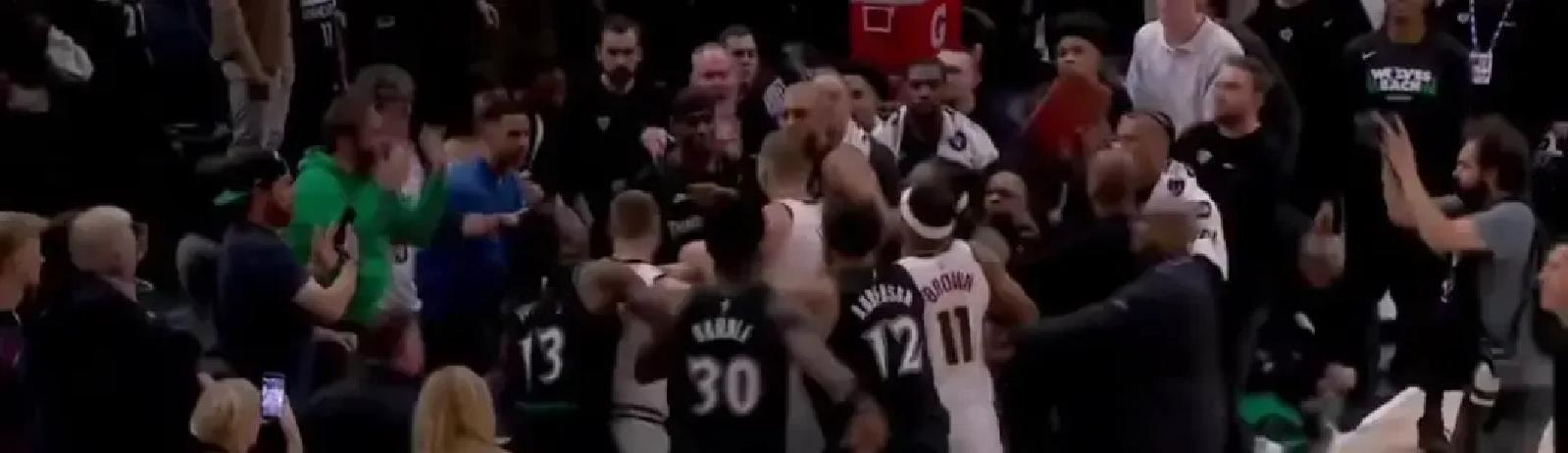 这场球最扎心的，不是输赢，是掘金现在这套人看着真有点寒酸 约基奇状态明...