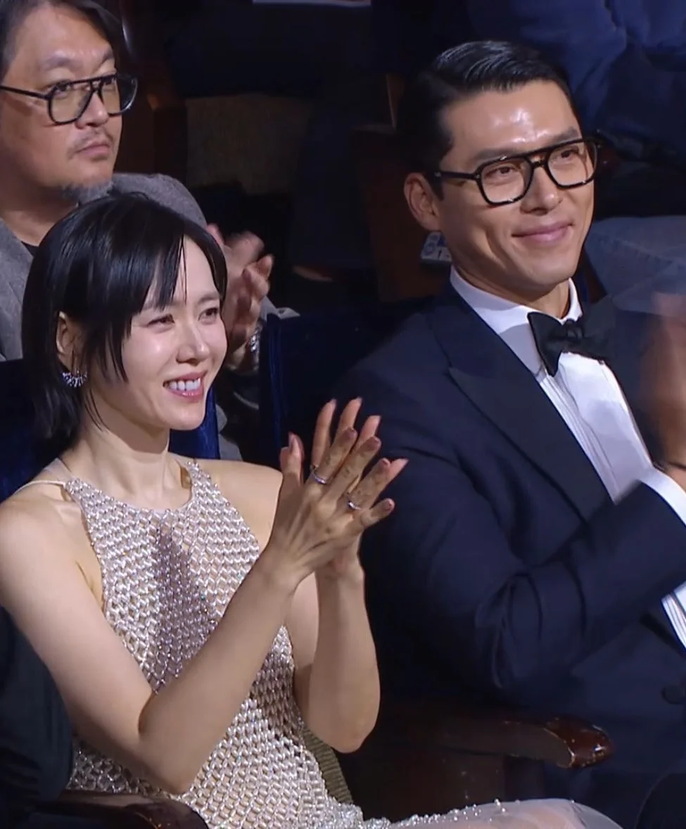 玄彬孙艺珍时隔5年再次同框合体，太甜了！