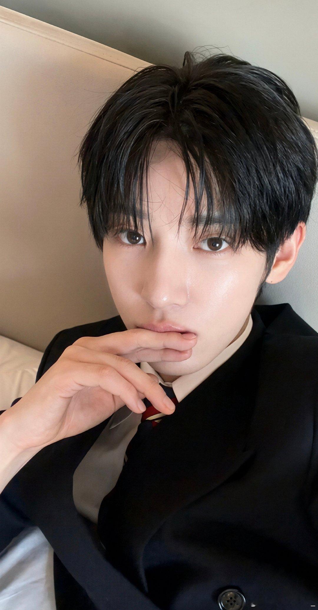 #朴时宇[超话]#  朴时宇 你别再going了 我就是那种人。。。🥵 ​