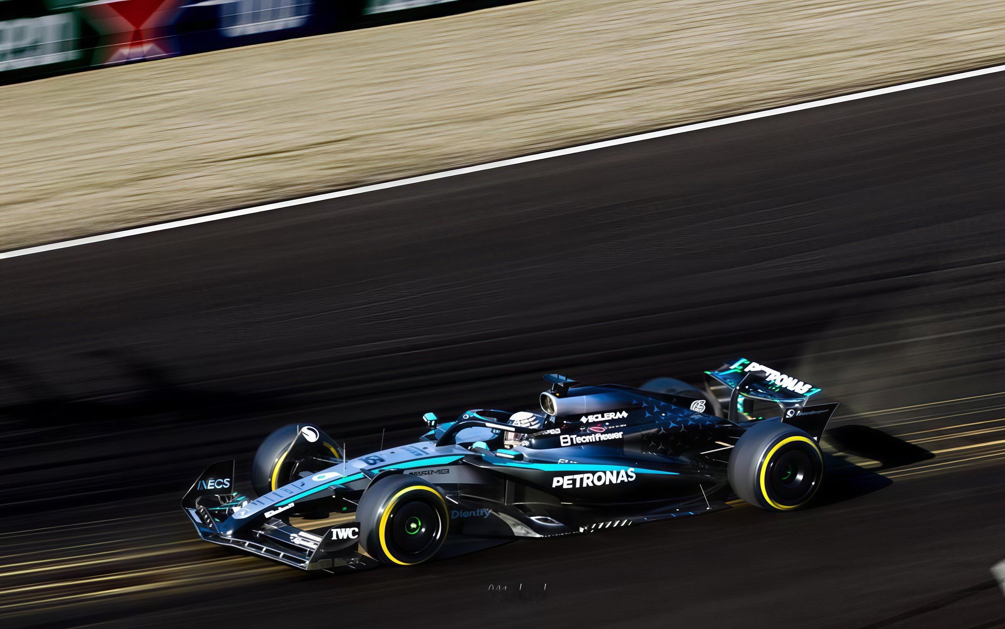 F1美国站｜迈凯伦本站看点，诺里斯能不能顶住压力抢领奖台。
诺里斯本赛季的状态起伏一直是车迷讨论的热点，经历上一站的风波之后，本站奥斯汀，大家都想看他能不能稳住心态，打出稳定发挥。迈凯伦的赛车一直在持续小幅升级，本站目标就是冲击领奖台，守住自己在积分榜的位置。
我个人感觉，诺里斯的单圈天赋很强，但长