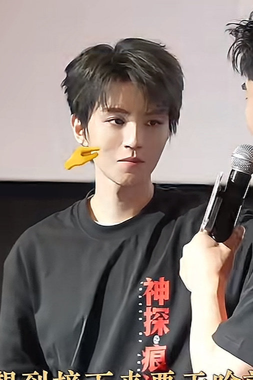 官🫘这个🤏加的我感觉剪辑师躲在屏幕后面根本也就是忍不住。。。 ​