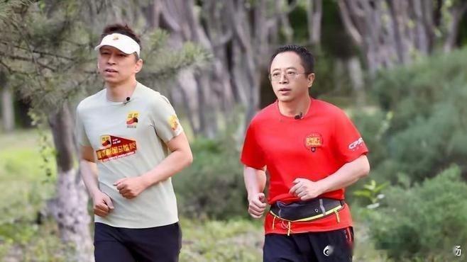 《两个加起来快120岁的互联网大佬，一个不结婚，一个离了婚，日子过得比谁都带劲。张朝阳62岁，至今未婚》峡姐读史在百度发表了新动态 ​