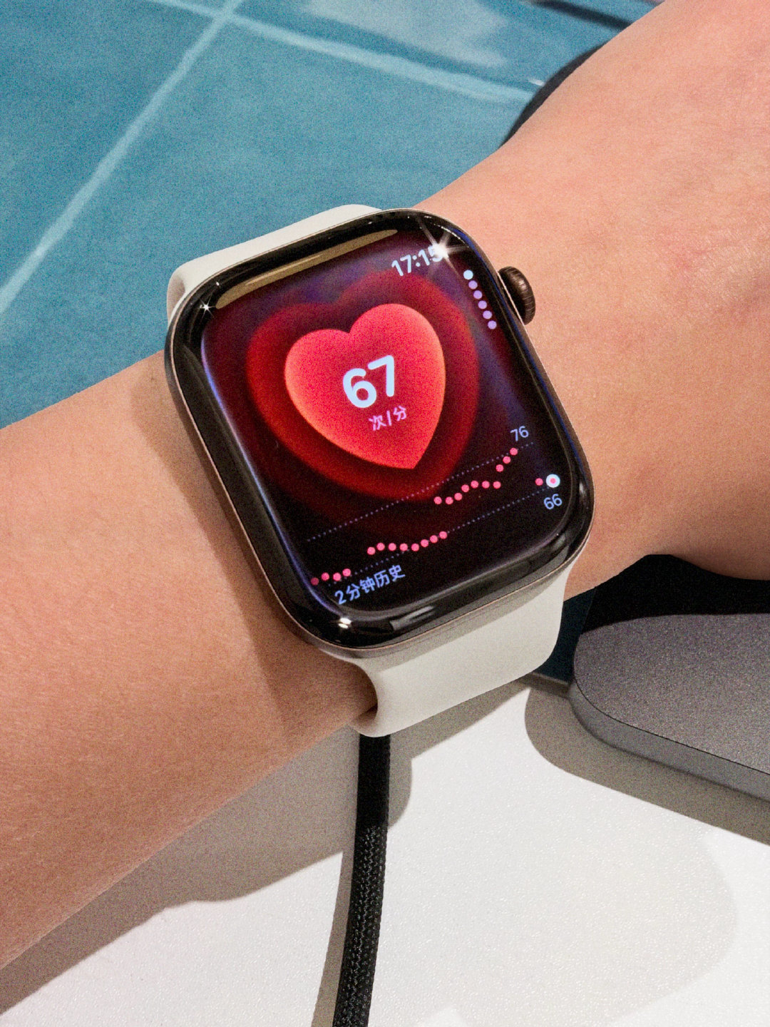 Apple Watch Series 12新的心率传感器太实用了，五秒一测。

#新机来了##Apple[超话]##Apple Watch# ​