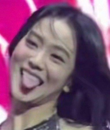 #王橹杰[超话]#  谁懂丹麦王子王橹杰x姬系女王金智秀啊啊啊啊 
申请溅射橹姬姬cp[憧憬][憧憬][憧憬]啊啊啊 ​