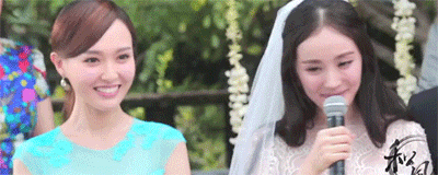 杨幂唐嫣曾经的好闺蜜，唐嫣也是杨幂婚礼上唯一的一个伴娘，如今已经形同陌路……

一次，导演要求刘恺威和唐嫣拍场亲热的吻戏，刘恺威特意问了杨幂：老婆，我要和你闺蜜拍场吻戏，可是我实在放不开……

杨幂：没事，该怎么拍就怎么拍啊！

当时刘恺威和唐嫣接拍《千金女贼》时，饰演一对相爱的情侣，两人在剧中有大