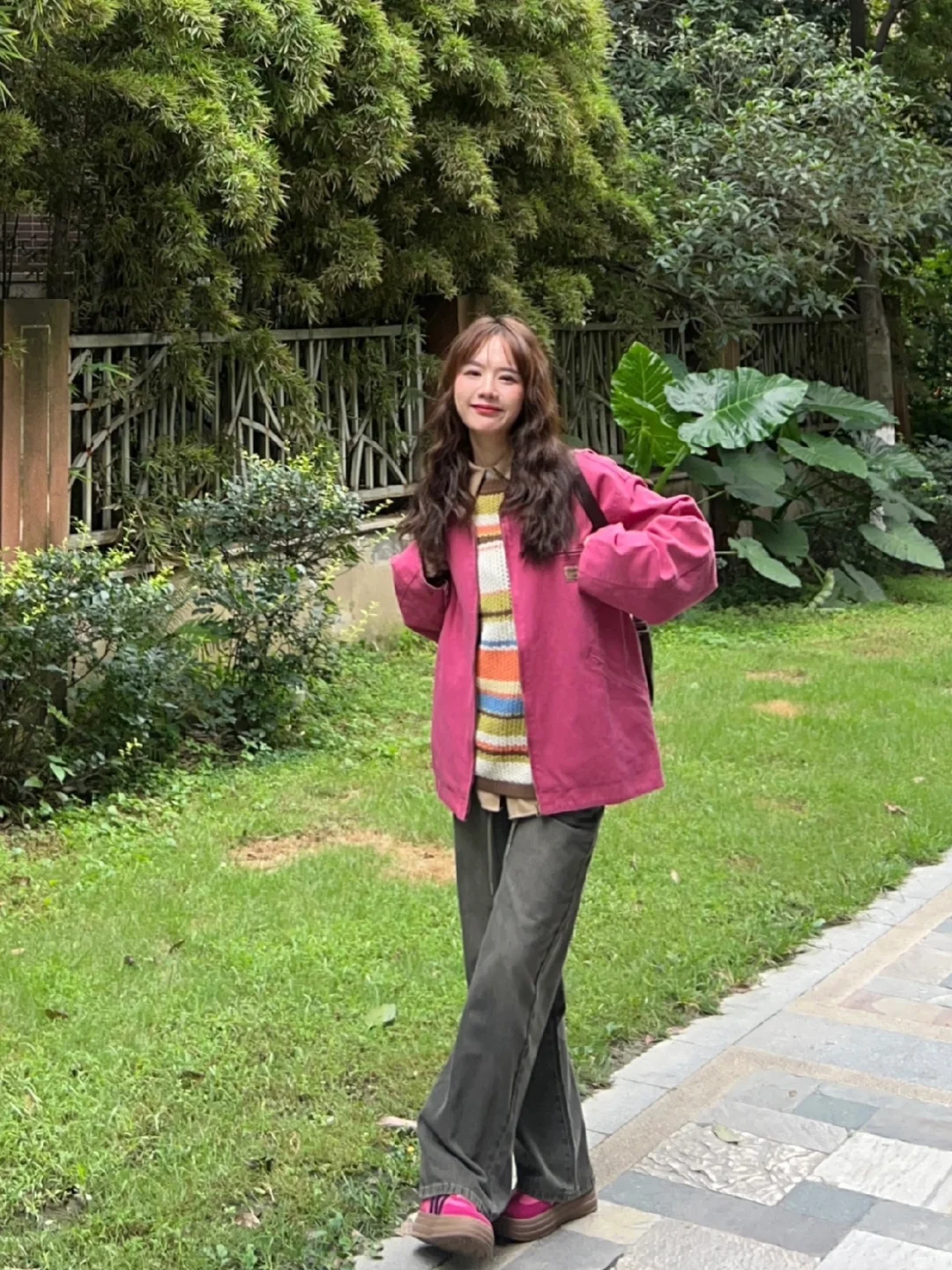 🍂秋冬是穿搭的主场！！玫红色外套复古叠穿