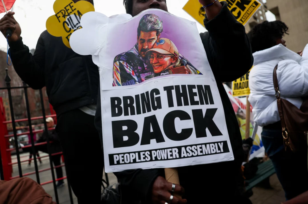 马杜罗出庭，面临贩毒指控