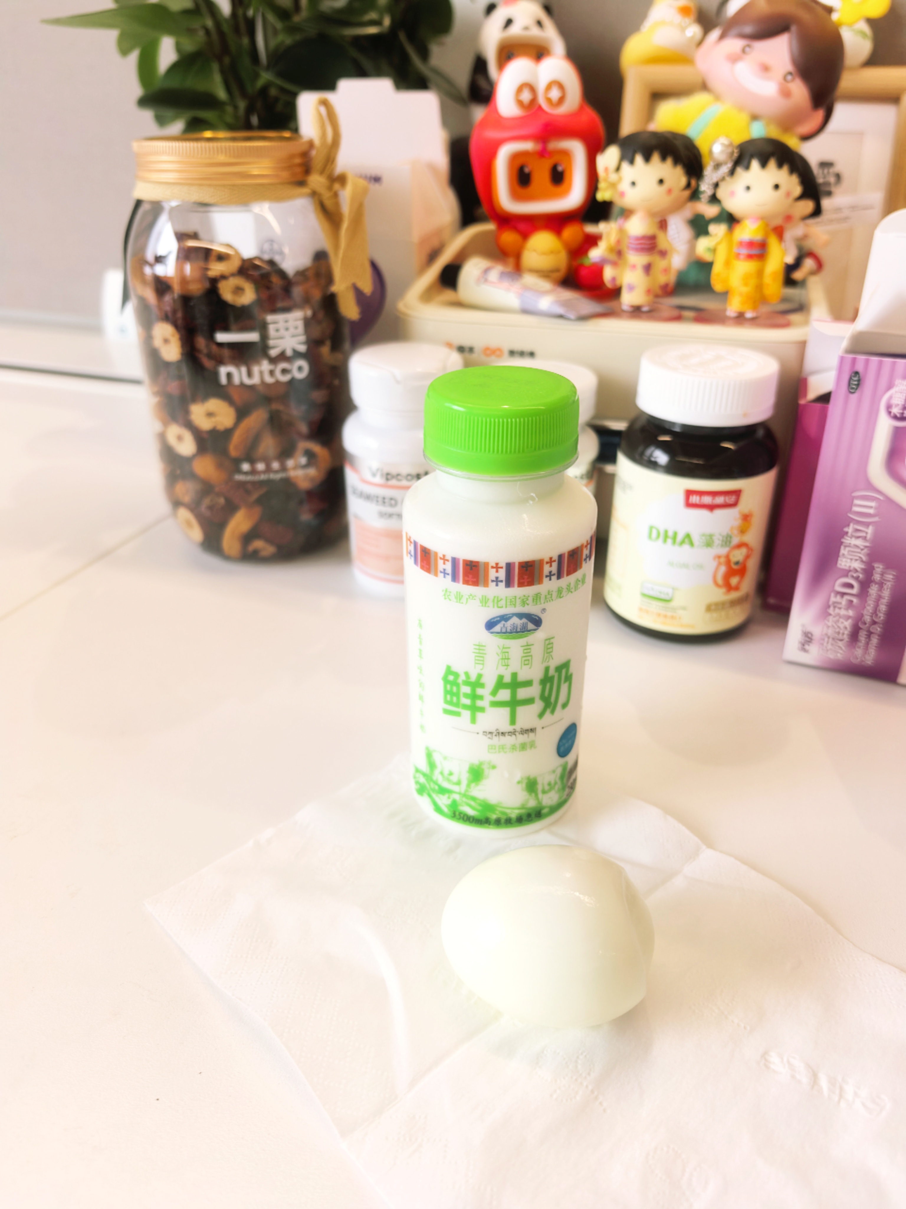 JennyWang[超话]大厂妊糖孕妇今天吃什么？怀孕日记孕晚期控制体重 早餐🍳：煮鸡蛋+青海高原鲜牛奶午餐🥗：泰式柠檬鲜虾沙拉晚餐🍲：老乡鸡蔬菜+杂粮饭  ​​​