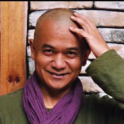 于伽精舍