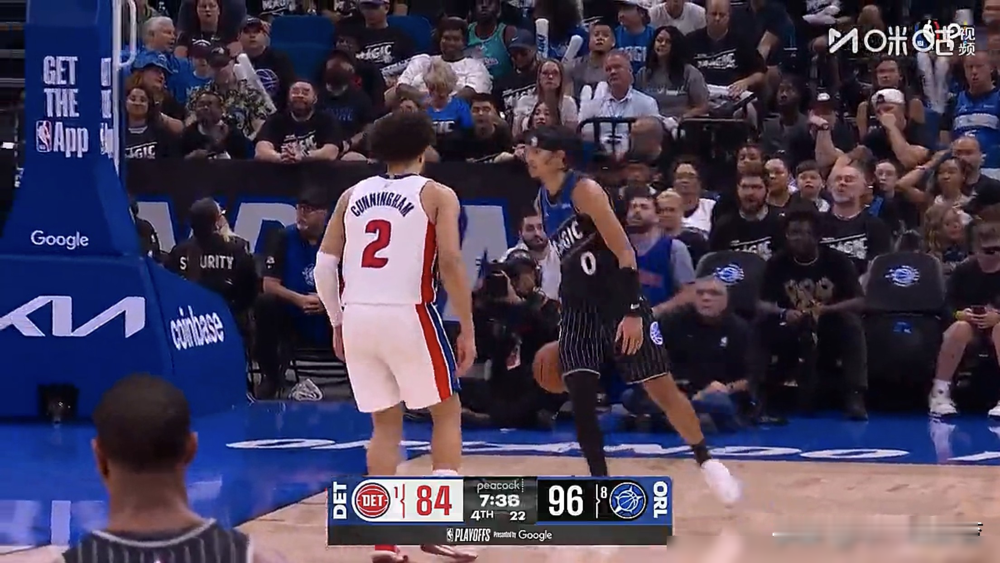 差1个助攻，魔术队史147场季后赛的魔咒差点被这小子破了。坎宁安9次失...