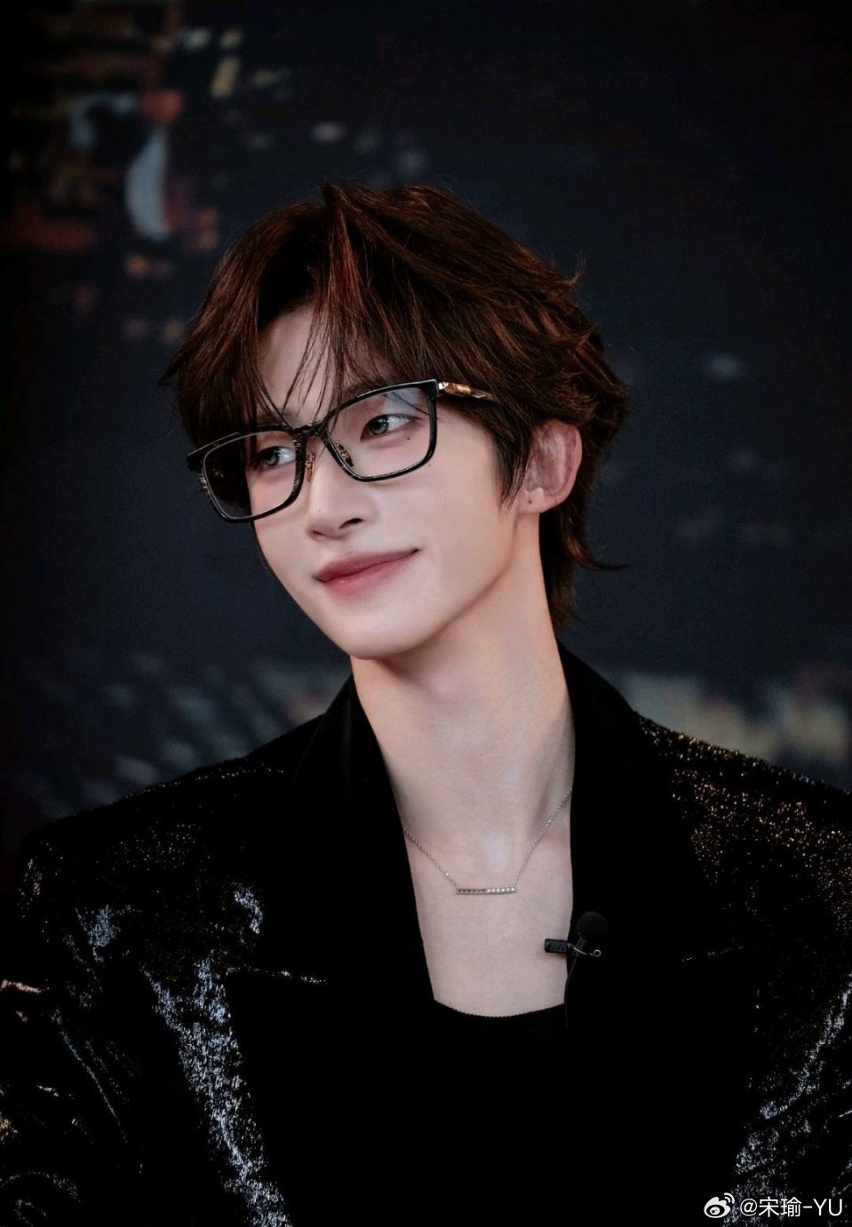 #刘宇廿六驭梦山河# ly#刘宇0824生日快乐# 

欲买桂花同载酒，终不似、少年游
刘宇​