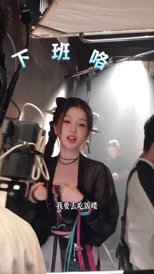 #虞书欣何盼# 
故事的最后 我和何盼小蚌精幸福地生活在了一起🥰 #虞书欣念相思# 🐚#虞书欣长生骨# ​