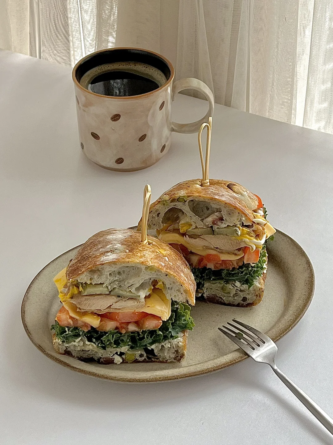 ☀️工作日早餐｜恰巴塔鸡排芝士三明治🥪