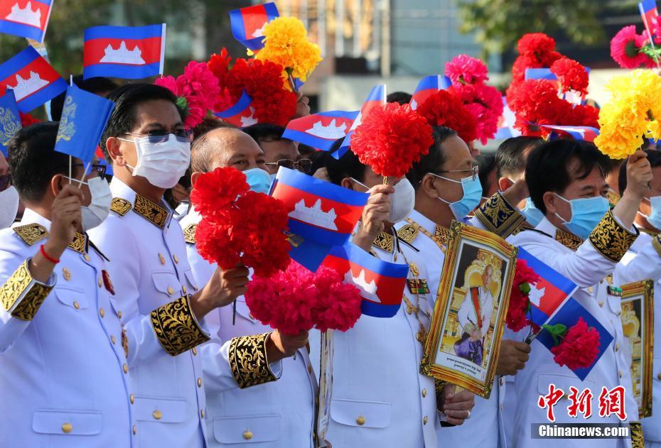 柬埔寨慶祝獨立67周年-圖2