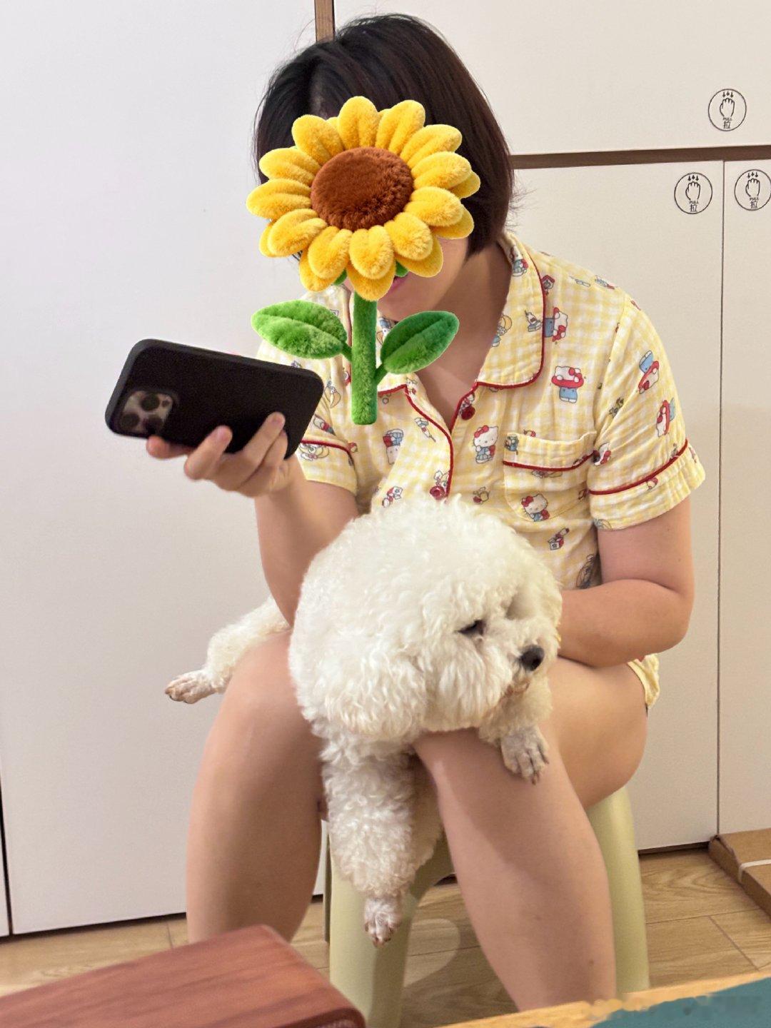 太好笑了 雷霆坐姿 ​
