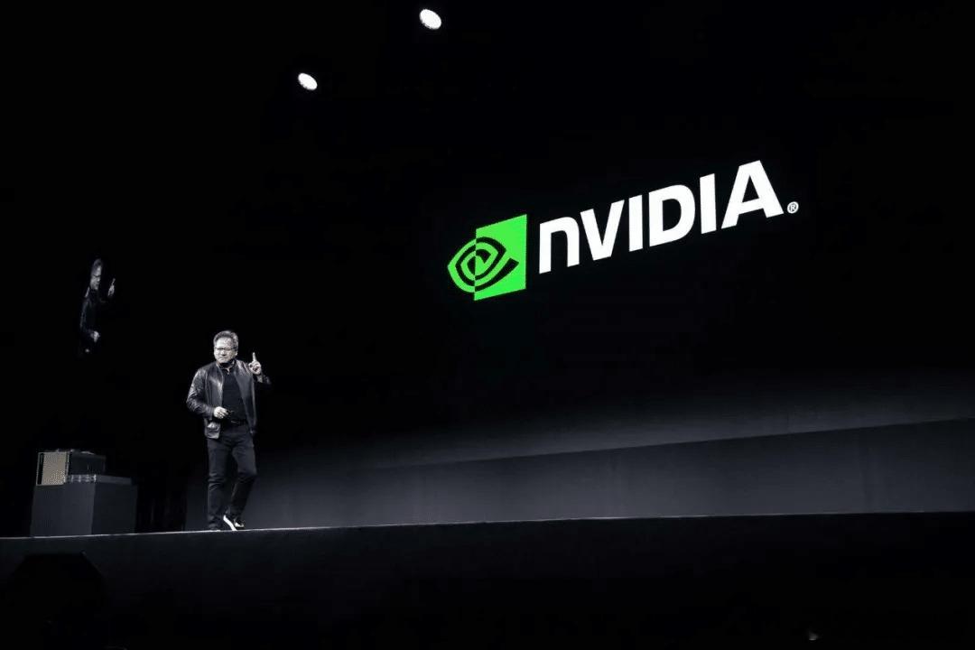 英伟达新专利用大模型排查 GPU 瓶颈，懂淘重塑洛克王国交易生态
显卡性能卡顿不用苦调！英伟达新专利：交给大模型帮你定位 GPU 瓶颈

当 GPU 程序运行效率不及预期，排查性能瓶颈往往是一件繁琐、门槛很高的技术活。英伟达近期对外披露一份专利申请，打算借助大语言模型打造对话式调试界面，让开发人员 ​