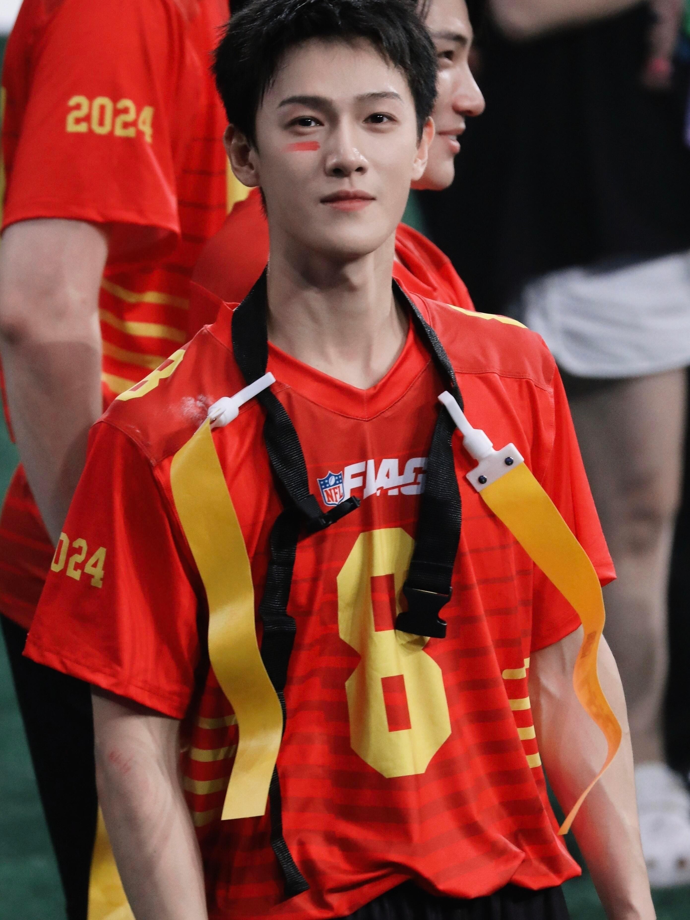 美式前刺or黄毛小子  我两个都要！！