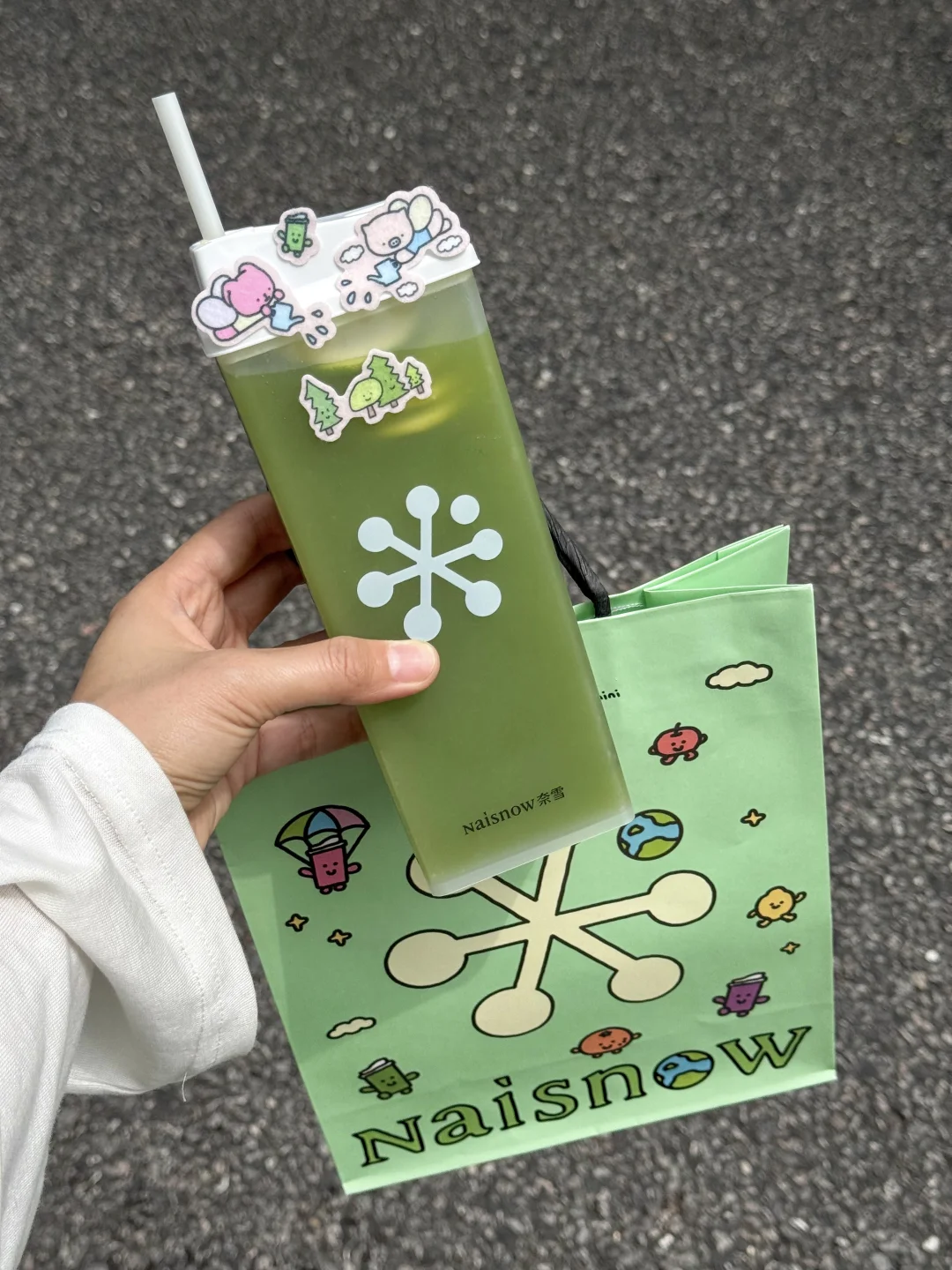 奈雪这波可爱环保双开挂了♻️