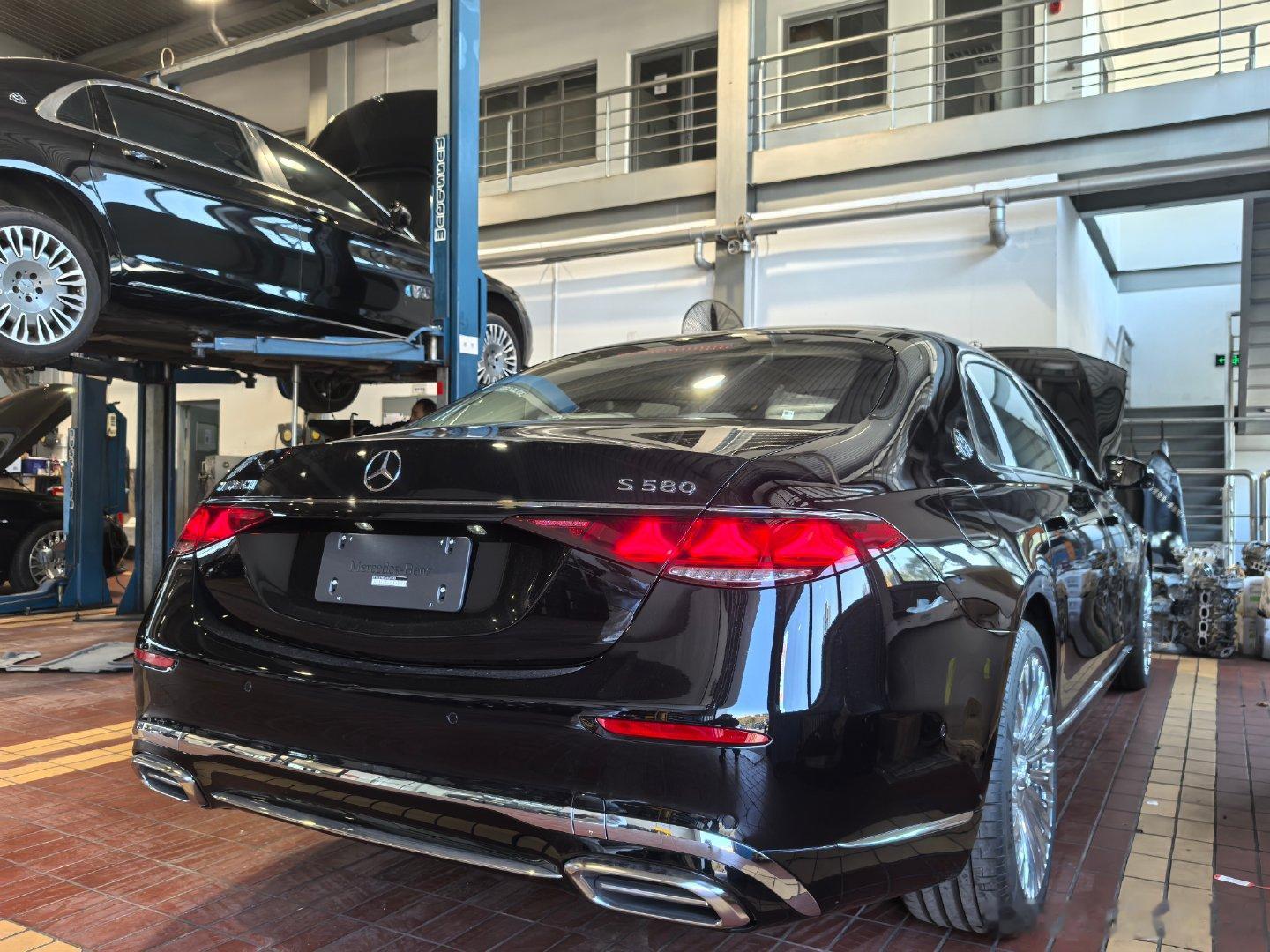 最新款
Mercedes-Maybach S580
东北三省第一台
现车到店 欢迎品鉴
#迈巴赫  ​