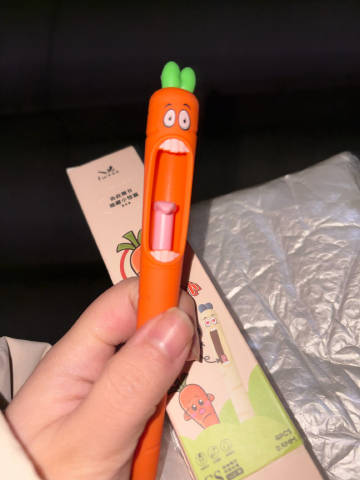 我笑吐了我朋友给我寄了这个