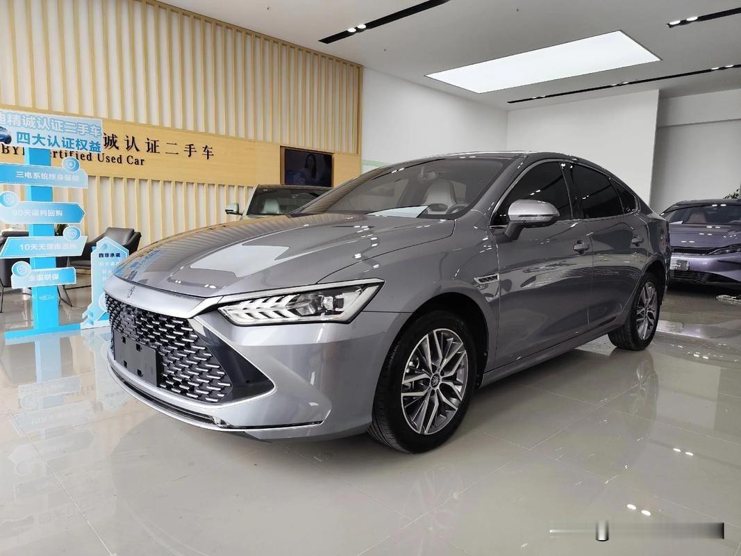 比亚迪新车矩阵曝光，3-4 月发布，全系快充大电池成标配