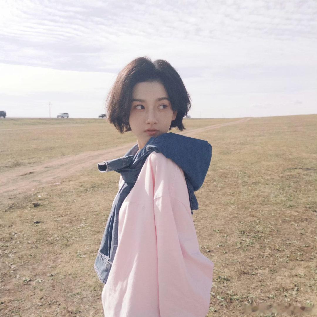 #宋祖儿[超话]#  下午好 ​