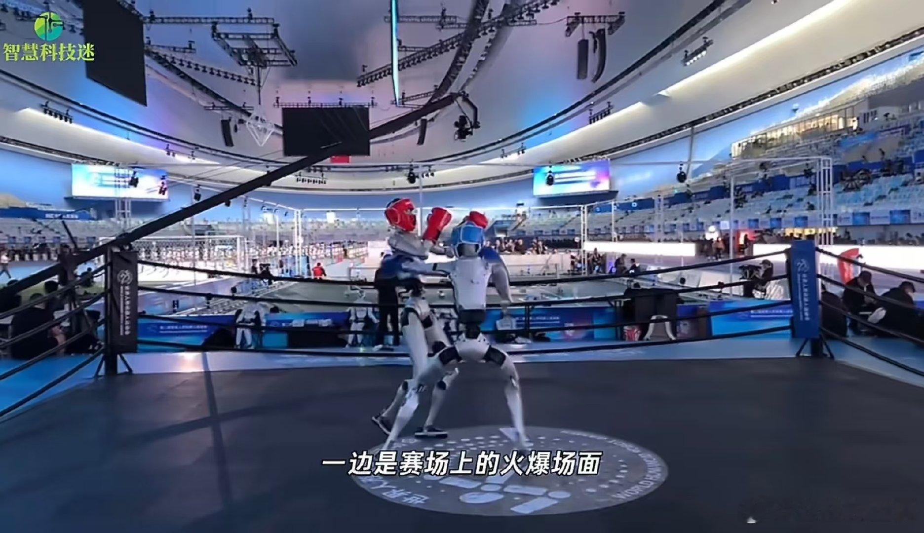 #人形机器人要上班不要表演# 智元跳出表演式演示，把机器人放到工厂产线打卡上岗，从实验室走向产业劳动力，不是一夜之间的技术狂欢，需要一步一步打磨场景，在真实工况中积累数据的，毕竟人们所需要的机器人不是在舞台上，而是在生活中#人形机器人离爆发还有多远# ​
