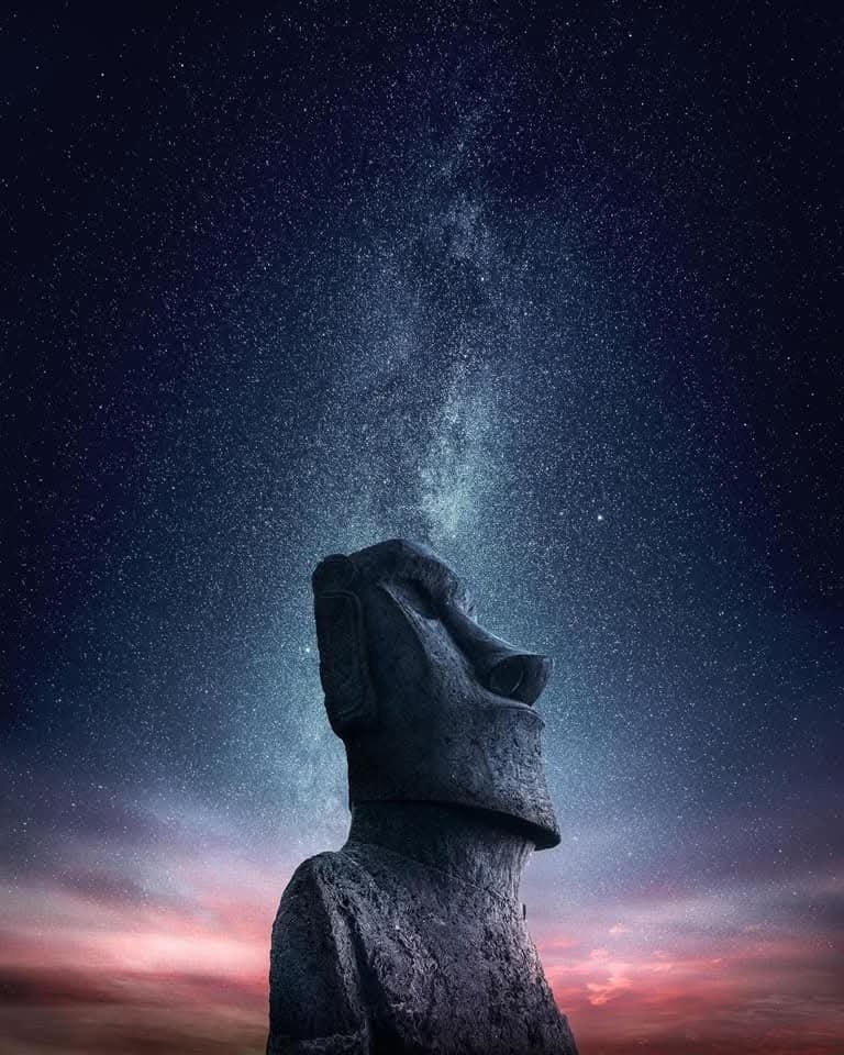 MilkyWay over Moai Head, Easter Island, Chile 🌌 ​