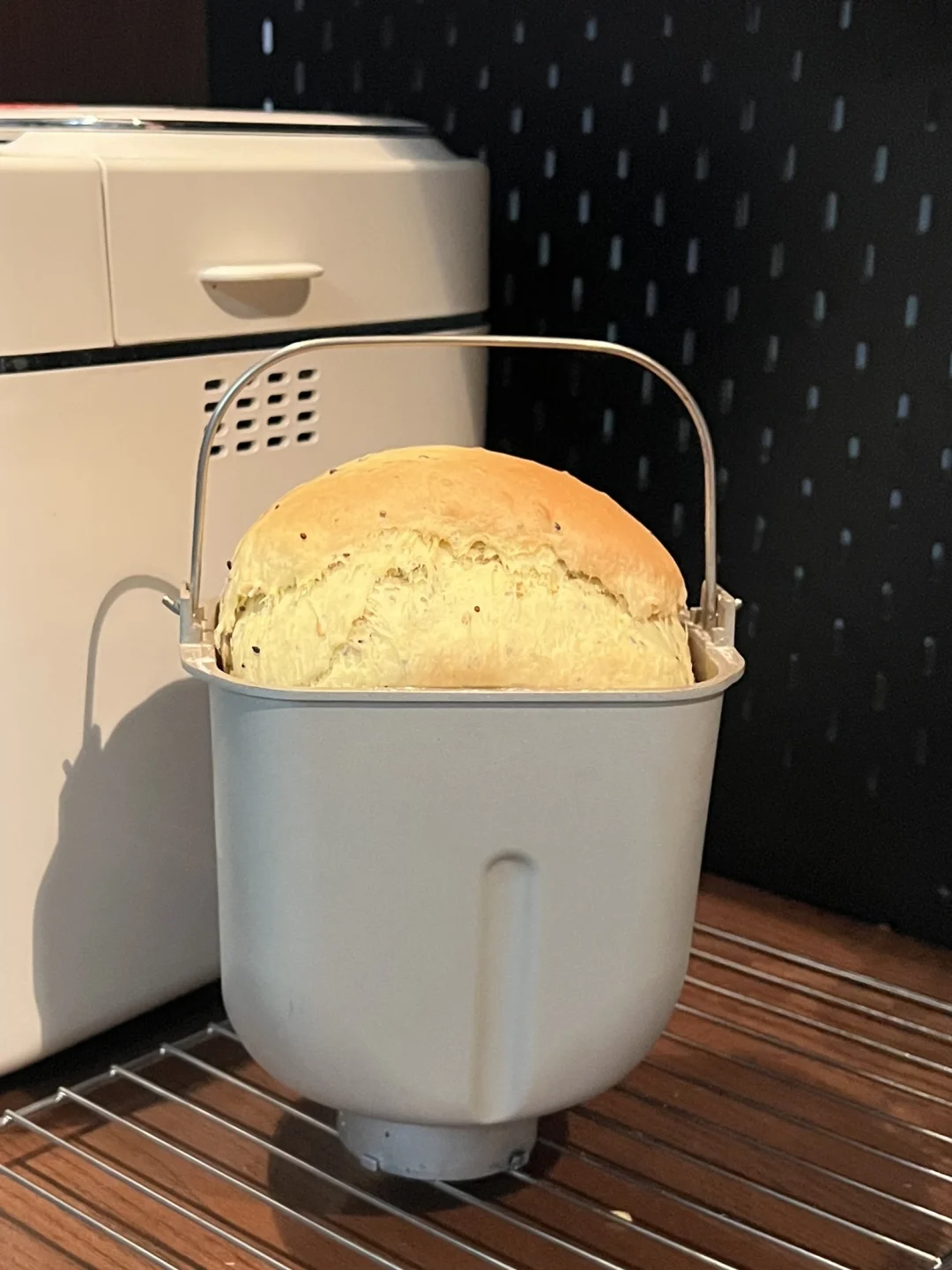 瞎编食谱，成功上岸！奶香的种子吐司🍞