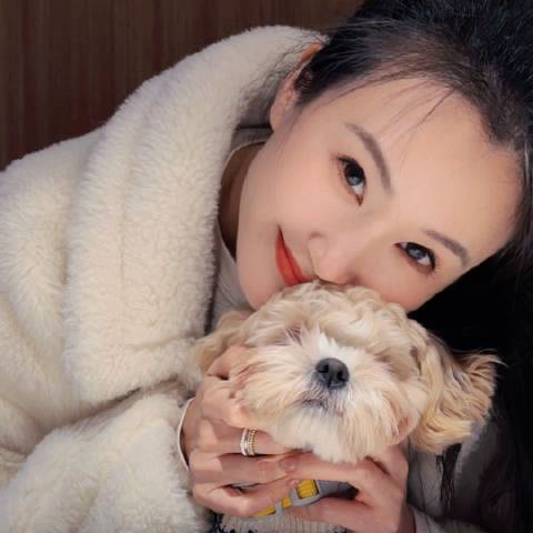 淡淡miumiu