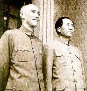 综述蒋介石当年想从台湾回大陆的内幕故事与流产原因  1949年败退台湾...