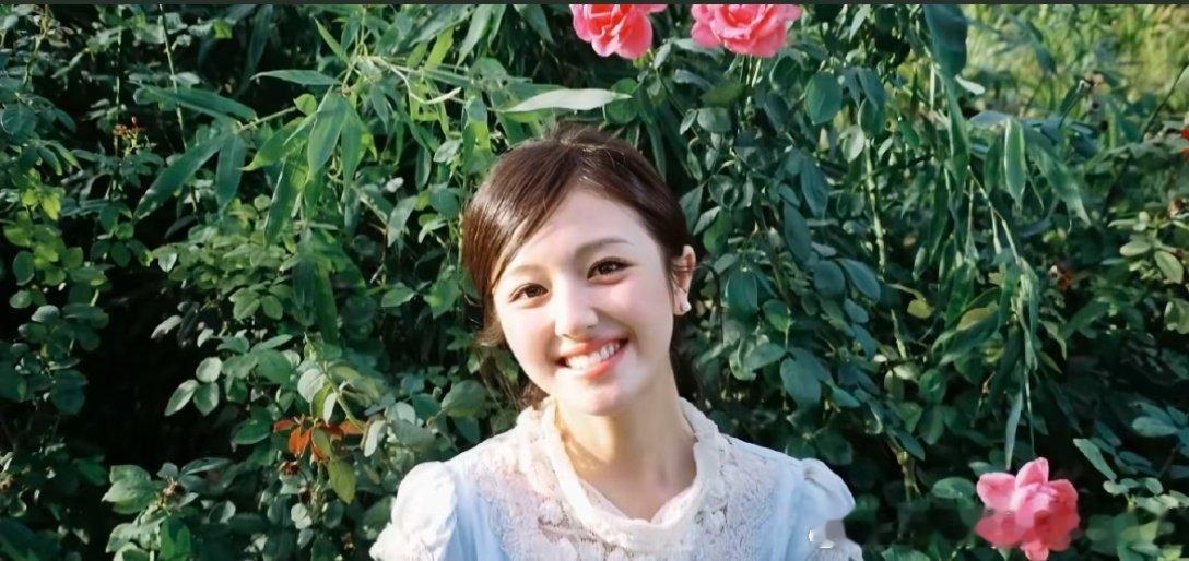 微笑多多
李兰迪.

💧 ​