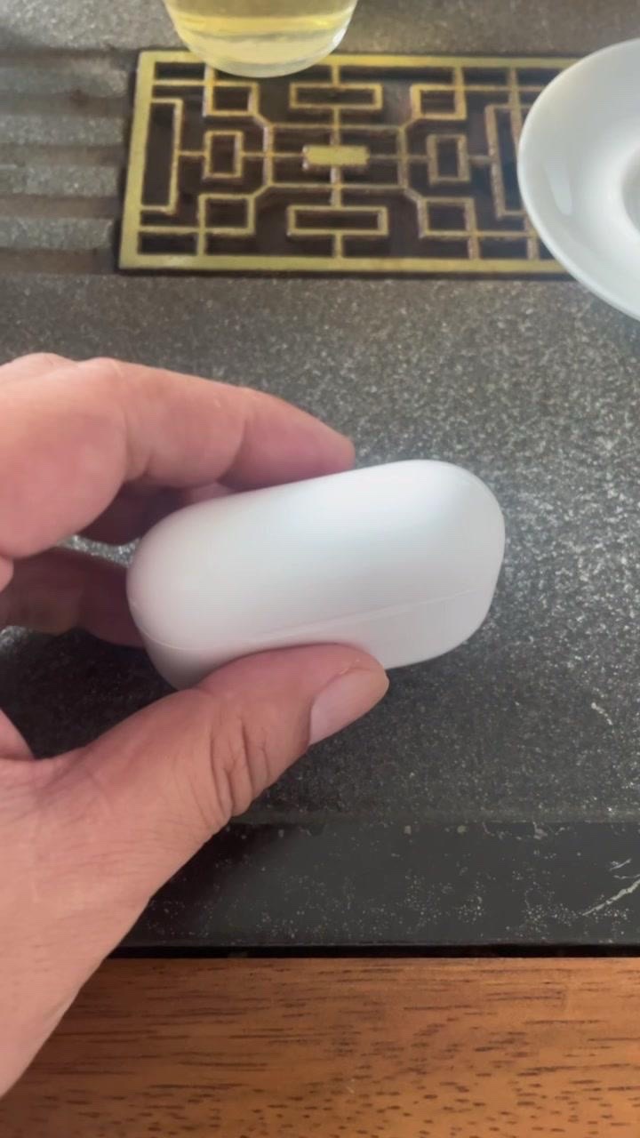 戴AirPodsPro久了耳朵难受？戴了三年多耳朵不适感越来越明显，试了新法子调整后，安静环境下音质几乎没变化，佩戴舒服太多了。