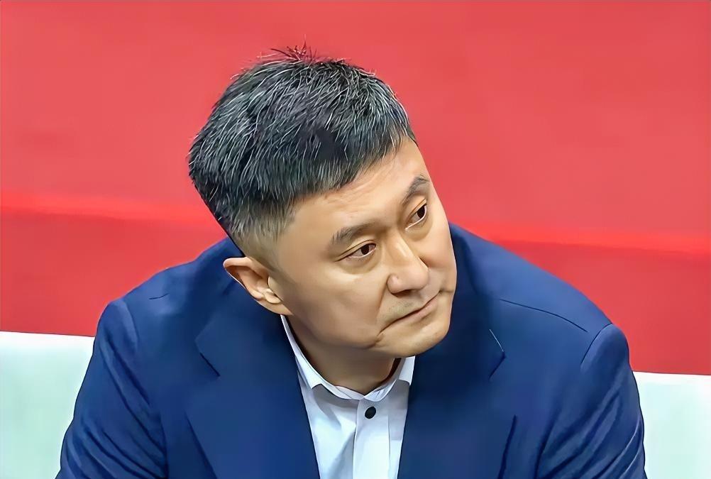 不是下课的杨鸣和刘炜，本赛季最没面子的主教练是杜峰，这五个事让杜指导太...