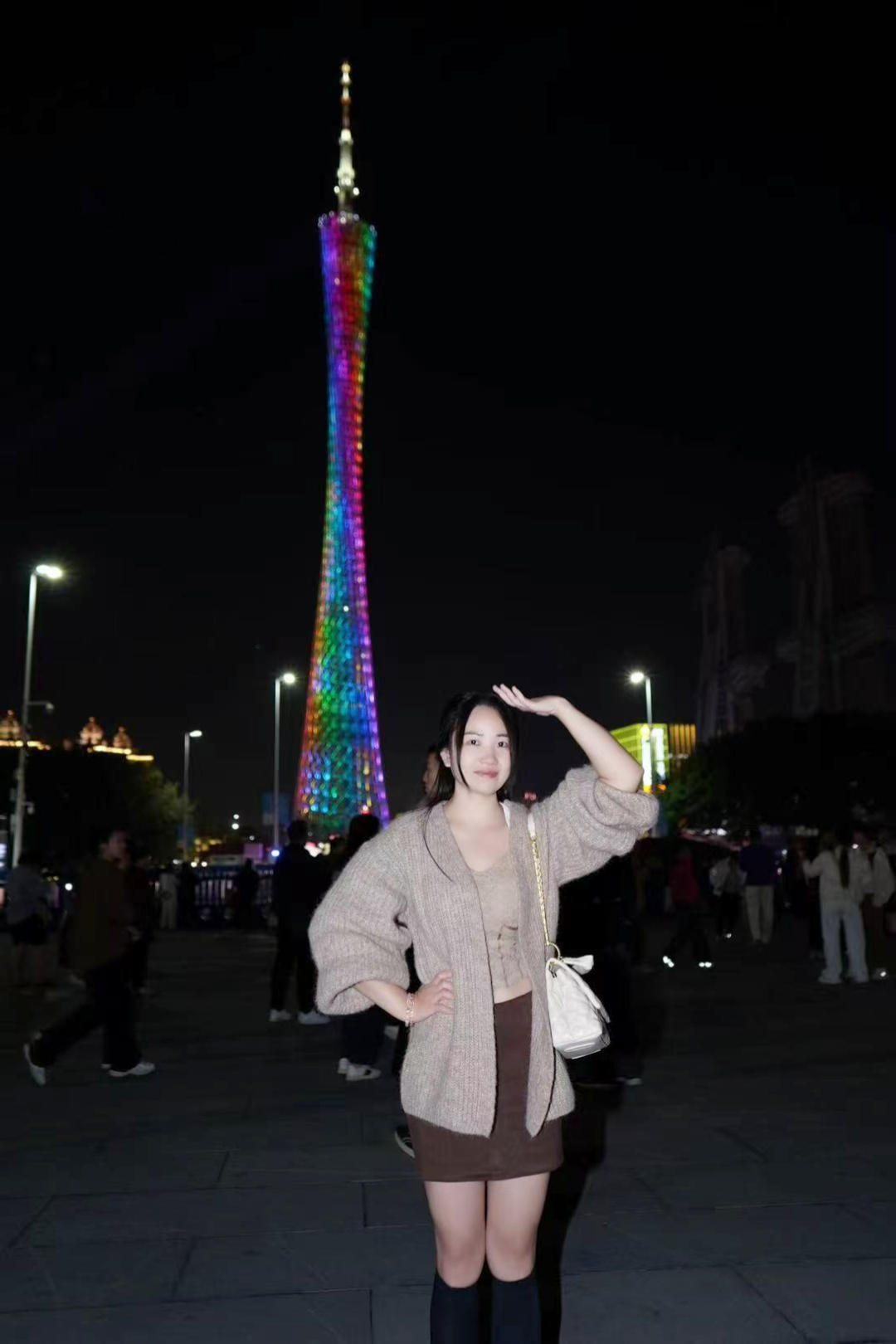 来到海心沙总得留念几张照片吧  灯光秀