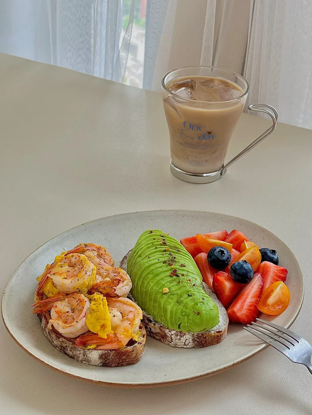 ☀️少一片面包的开放式三明治｜滑蛋虾仁好吃
