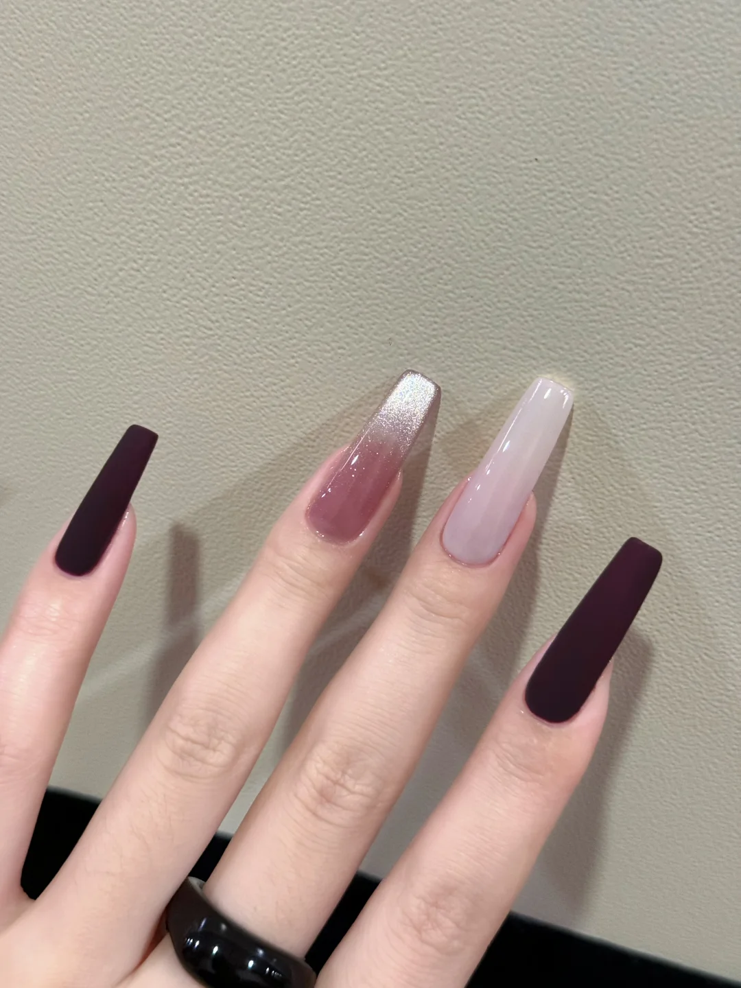 新美甲 look♡♩ ✨ 冷艳紫棕·清冷高级感美甲