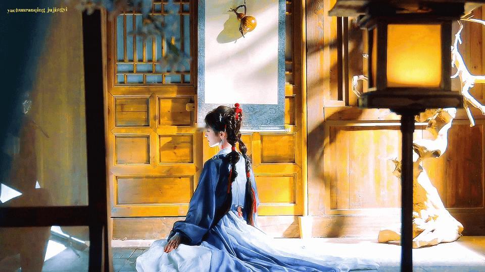 古灵精怪-鞠婧祎 ​