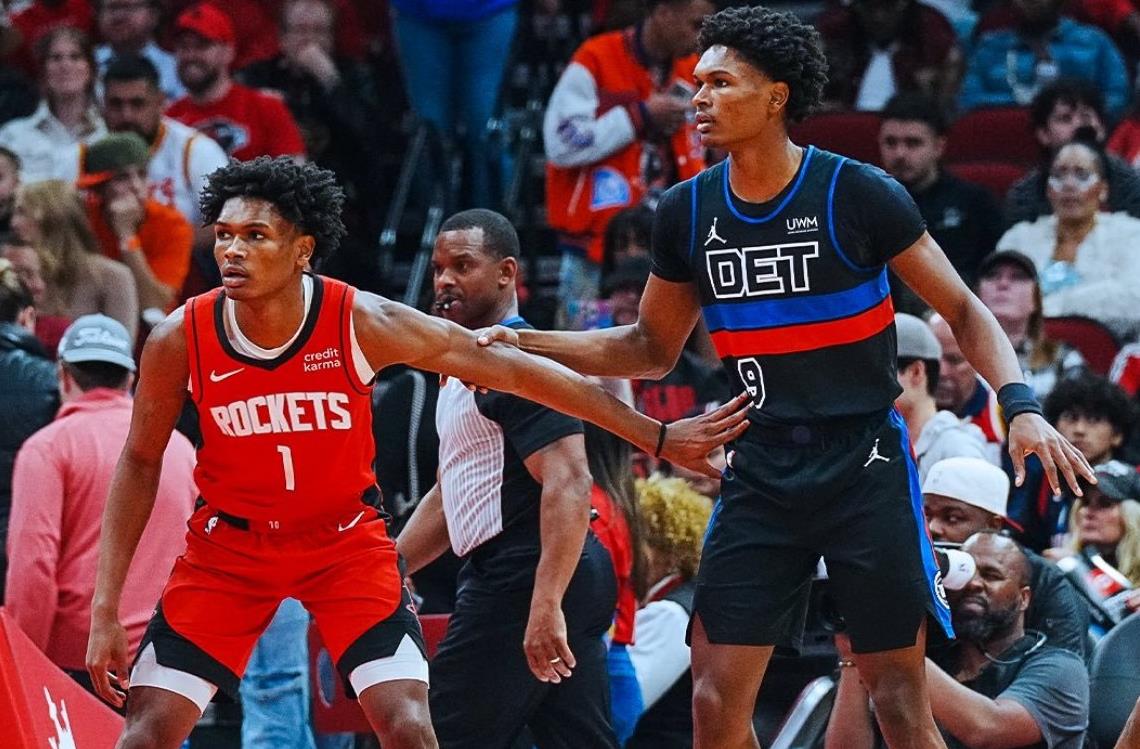 阿门汤普森和奥萨尔汤普森是双胞胎兄弟，现在双胞胎中的哥哥火箭队的阿门已经提前续约成功，签下了5年2.08亿的新合同。他也是除文班亚马之外，23届球员当中第二位提前续约的球员。接下来活塞队应该会给奥萨尔一份新的提前续约合同。有了阿门的报价作为参考，所以说活塞队应该会给奥萨尔汤普森小一些的合同。阿门汤普