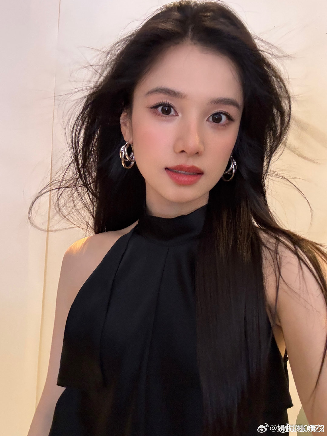 #张婧仪[超话]##张婧仪代言比亚迪秦max##张婧仪# 
仪仪，七夕快乐
​