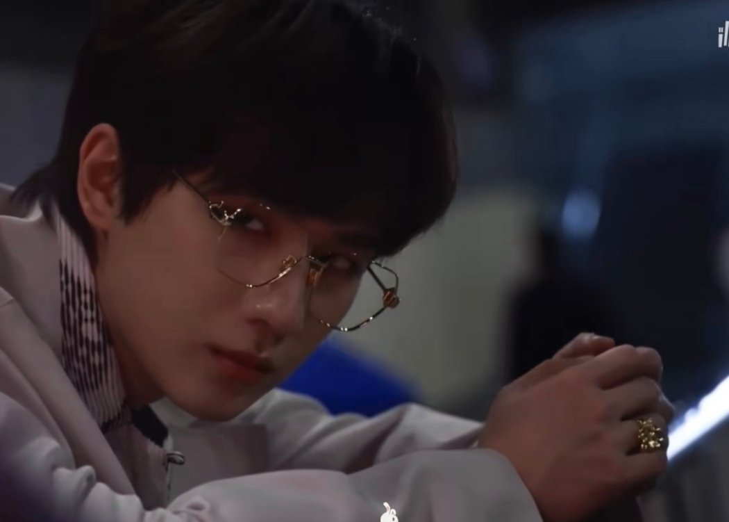 #李宏毅[超话]#[给你小心心][给你小心心]#李宏毅阴长黎# 
邂逅流光赛博朋克仙侠，纵揽三千百怪千奇异灵。期待阴长黎惊艳亮相 ​