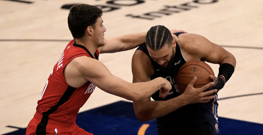 39比16的罚球，落后21分，这球但凡正常点，火箭早就交代了。 太阳...