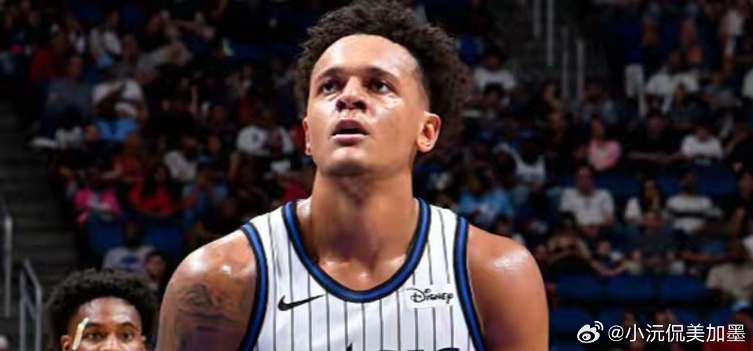#NBA季前赛魔术轻取热火#北京时间10月17日，NBA季前赛，魔术136-115轻取热火。

魔术队班凯罗24分7篮板4助攻，贝恩23分，凯恩14分，武切维奇13分，达席尔瓦12分，瓦格纳11分6篮板6助攻；

热火队字母哥休战，康韦尔21分7助攻，维金斯13分，约维奇12分，波蒂斯12分，理查兹9分11篮板，克莱7投0中0分 ​