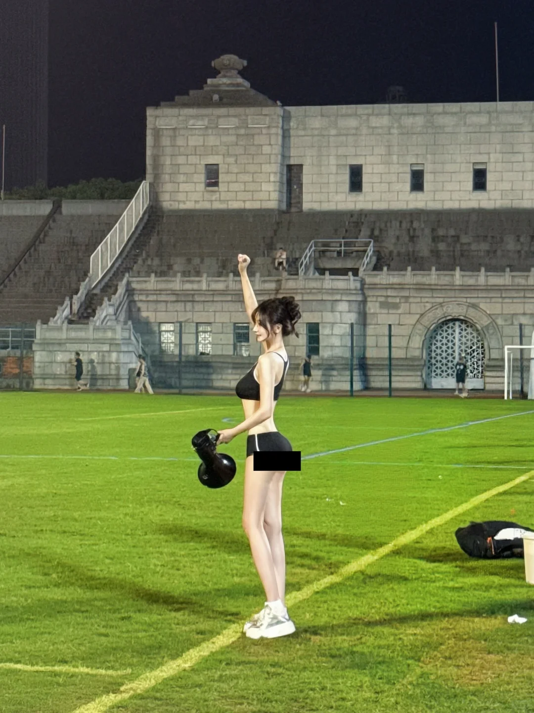 那就去绿茵场上挥洒汗水吧💦